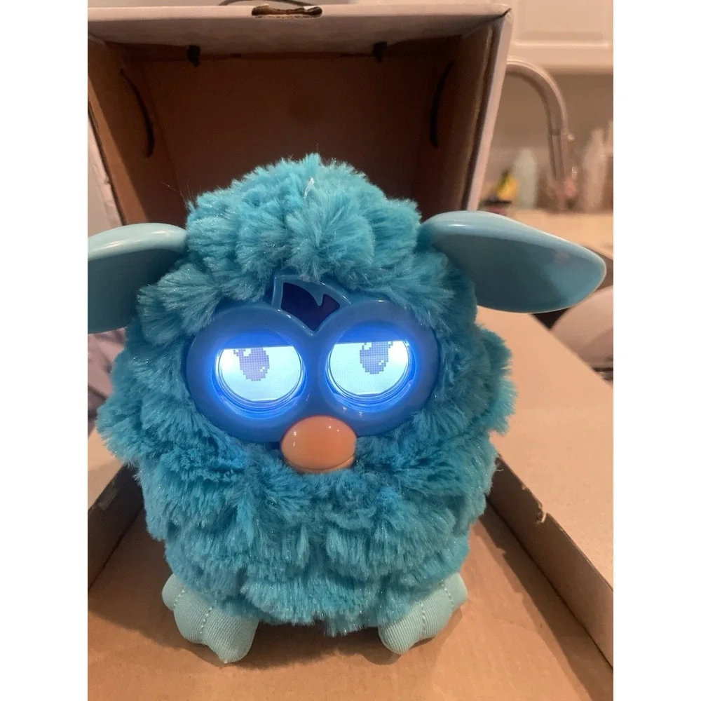 In‎ Box Original Teal Blue Furby 2012 WORKS A Mind Of It's Own Hasbro funny Gift